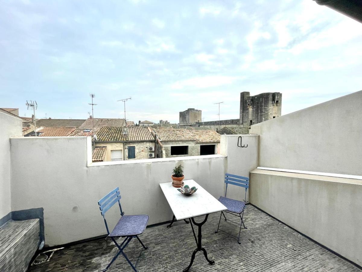 Chambre, Balcon, Vu Remparts, Clim Aigues-Mortes Extérieur photo